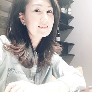 Meet your Posher, Ji youn sabina